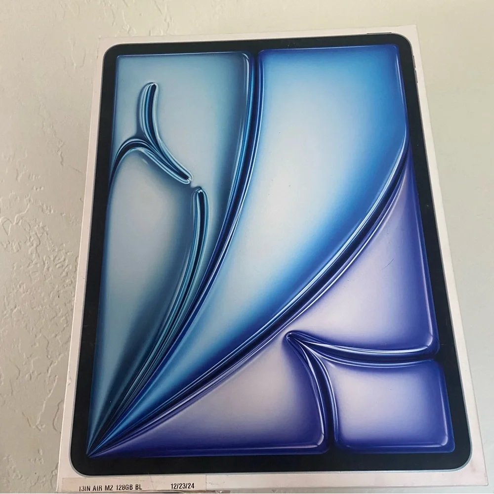 iPad Air 13-inch (M2) 128GB Wi-Fi BOX Only